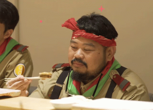 กิน ซูชิ GIF. This 498 x 359 animated GIF is part of our sono giapponese collection. Related themes include delicious, eat, eating. Created by…