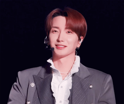슈퍼주니어 이특 GIF