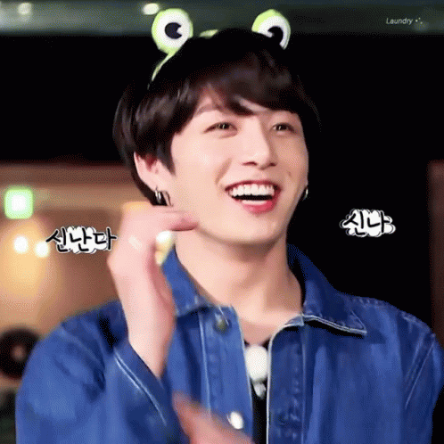 정국 전정국 신나 신난 신난다 흥터짐 흥 아싸 미소 방탄 방탄소년단 GIF