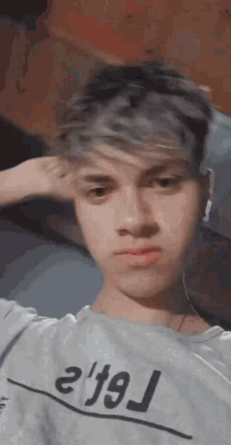 10 GIF