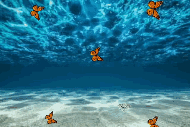 23versacestavros GIF