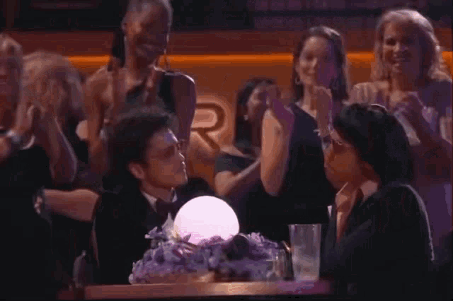24kivy Applause GIF