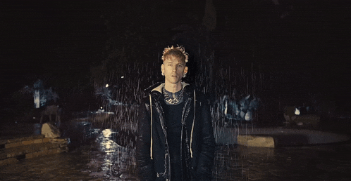 2521 Yearn 55 GIF