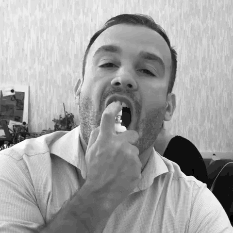 Alan Anezka GIF