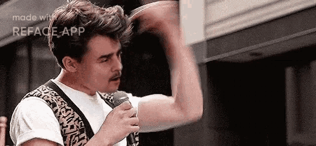 Aldo Humor GIF