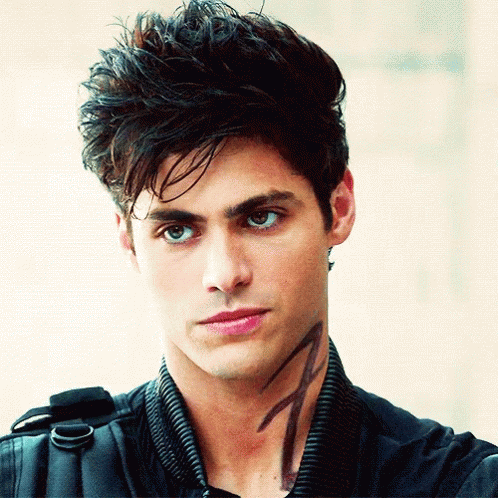Alec Lightwood Matthew Daddario GIF
