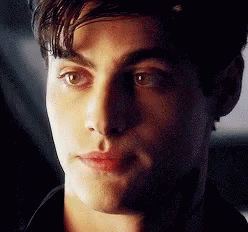 Alec Lightwood Matthew Daddario GIF