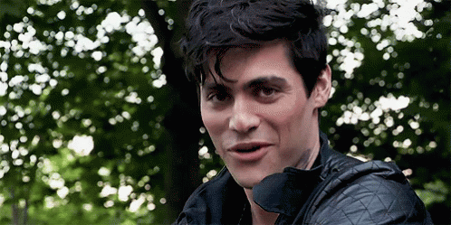 Alec Shadowhunters GIF