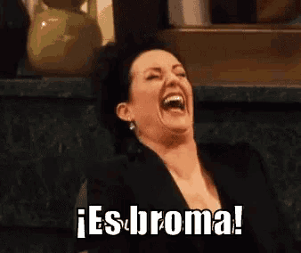 Alguien Se Está Partiendo De La Risa GIF