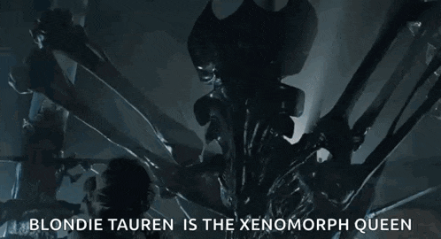 Aliens Xenomorph Queen GIF