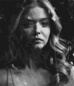 Alison Dilaurentis GIF