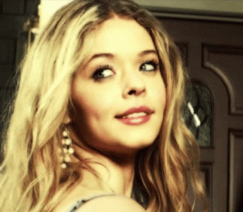 Alison Dilaurentis Sasha Pieterse GIF. This 498 x 435 animated GIF is part of our sasha pieterse collection. Created by PrettyLittleLiarsShip. View the…