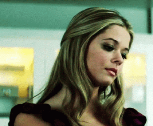 Alison Dilaurentis Sasha Pieterse GIF. This 498 x 409 animated GIF is part of our sasha pieterse collection. Created by PrettyLittleLiarsShip. View the…
