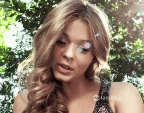 Alison Dilaurentis Sasha Pieterse GIF. This 498 x 389 animated GIF is part of our sasha pieterse collection. Created by PrettyLittleLiarsShip. View the…
