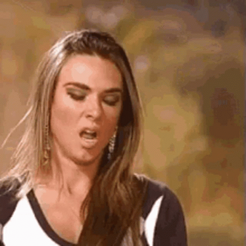 Alisson GIF