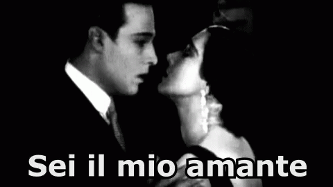 Amante Amore Coppia Tradire Amarsi Abbracciarsi Baciarsi Innamorato GIF