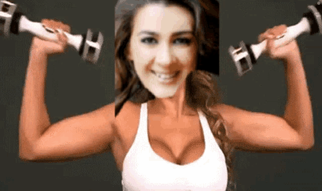 Amrita Singh GIF
