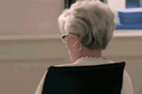Amy Adams Meryl Streep GIF. This 498 x 329 animated GIF is part of our miranda priestly collection. Related themes include amy adams, reaction. Created by…
