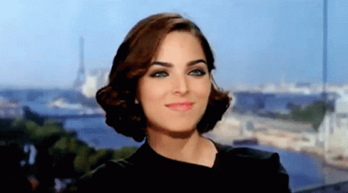 Ana GIF