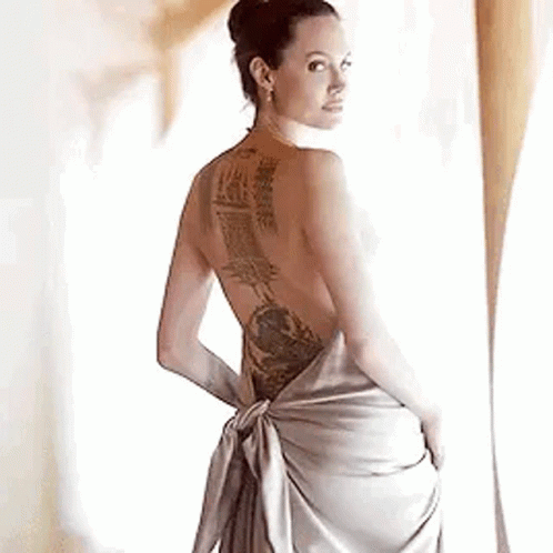 Angelina Jolie Sedutora GIF