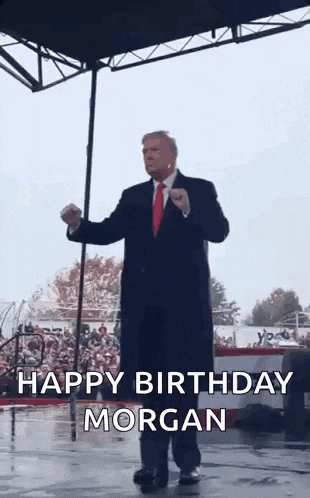 Anniversaire Trump GIF