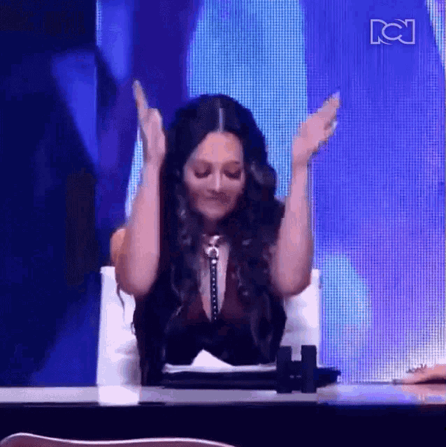 Aplausos Lina Tejeiro GIF
