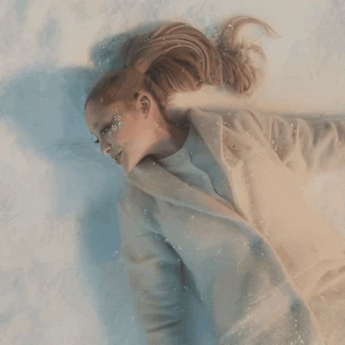 Ariana Grande Barbiaminaj GIF