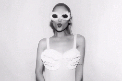 Ariana Grande GIF