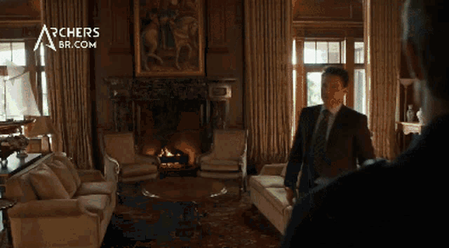 Arrow S8e01 Starling City GIF