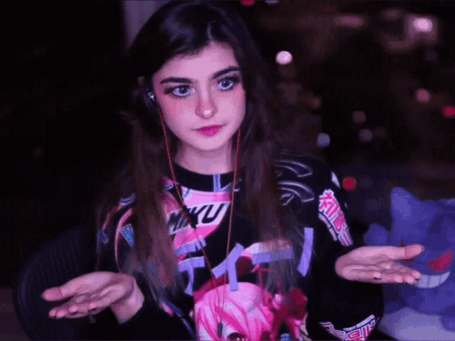 Aruuu Decisions GIF