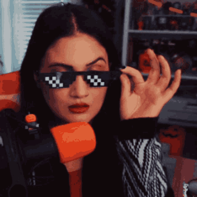 Ashlinaa Twitch GIF