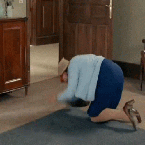 Avelina Ellaestupadre GIF