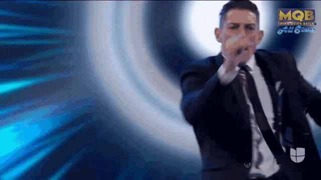 Baile Adrian Lastra GIF