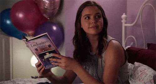 Bailee Madison GIF