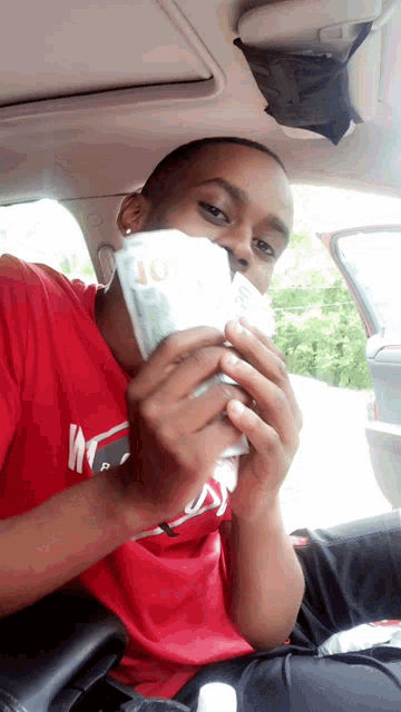 Bank Roll G5 Money GIF