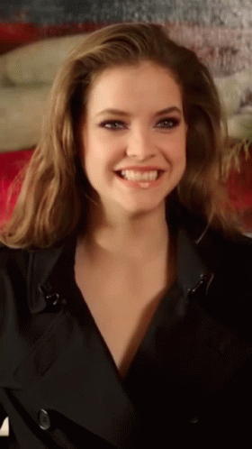 Barbara Palvin Pose GIF