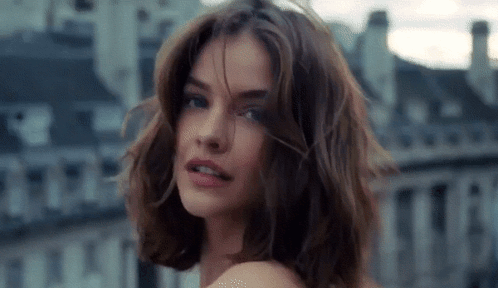 Barbara Palvin GIF