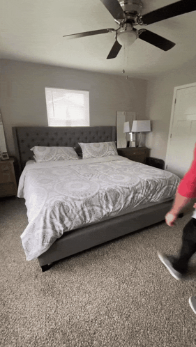 Bed Daniel Labelle GIF. This 281 x 498 animated GIF is part of our sleep collection. Created by mrdanslite. View the original animation, share it, or browse…