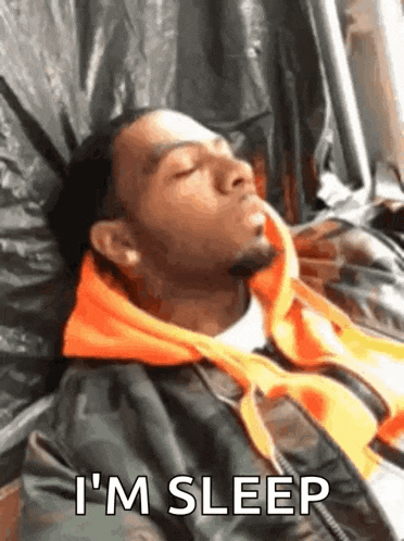 Benitwt GIF