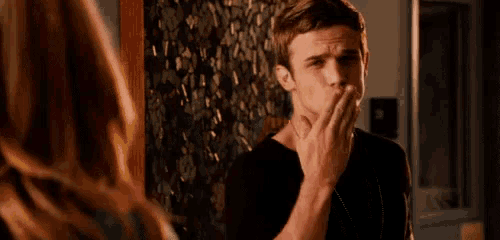 Beso De Despedida Adiós GIF