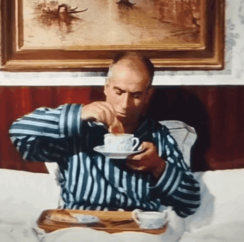 Bett Frühstück GIF. This 498 x 494 animated GIF is part of our louis de funes collection. Created by bumms. View the original animation, share it, or browse…