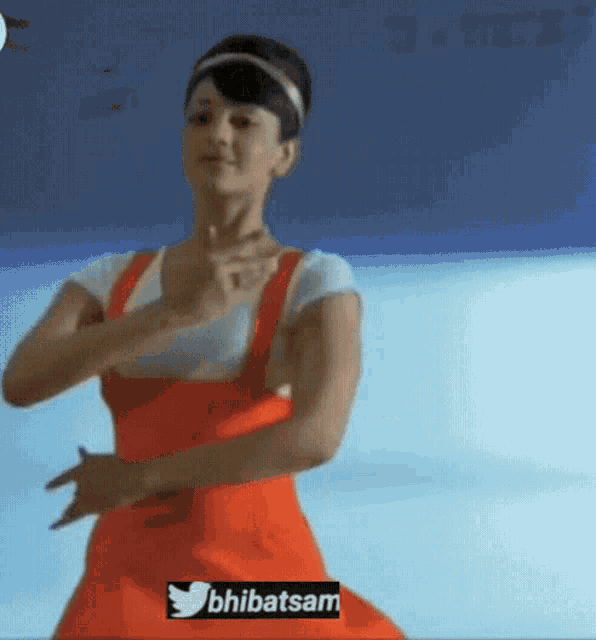 Bhibatsam Kajal Aggarwal GIF