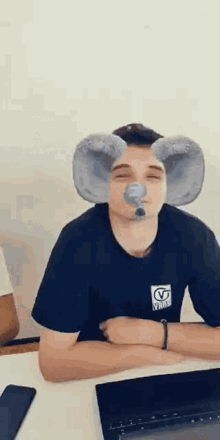 Big Dick Mieti GIF