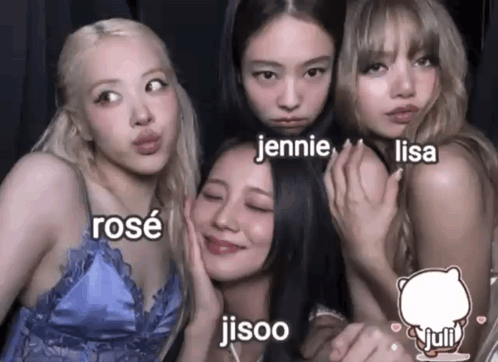 Blackpink Lisa GIF