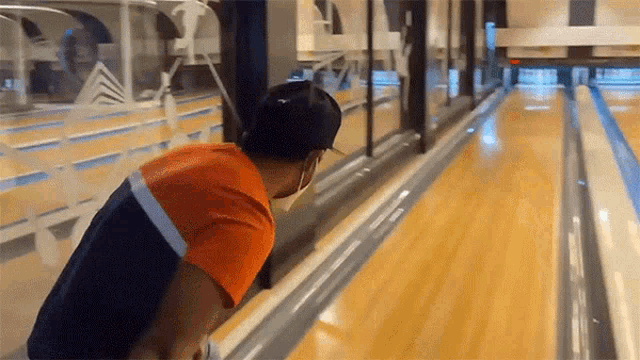 Bowling Faisal Khan GIF