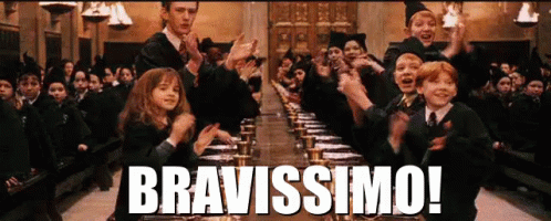 Bravissimo Bravissima Bravo Brava Applausi Evviva Yeee Che Bello Contento Felice Contenta Bel Lavoro GIF