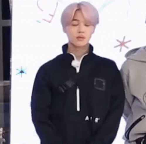 Bts Bangtan Sonyeondan GIF. This 498 x 491 animated GIF is part of our self flagellation collection. Related themes include bts, slap. Created by…