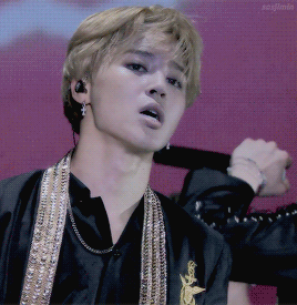 Bts Jimin Bts V GIF. This 268 x 275 animated GIF is part of our jimin abs collection. Related themes include bts. Created by ari_cocooo. View the original…