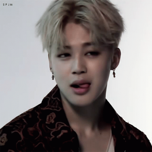 Bts GIF. This 498 x 498 animated GIF is part of our jimin abs collection. Related themes include bts. Created by Lola7267263. View the original animation…