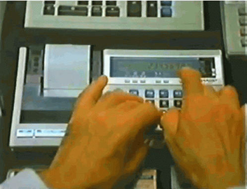 Calculadora Calculando GIF. This 498 x 381 animated GIF is part of our contabilidad collection. Created by Barkeno. View the original animation, share it…